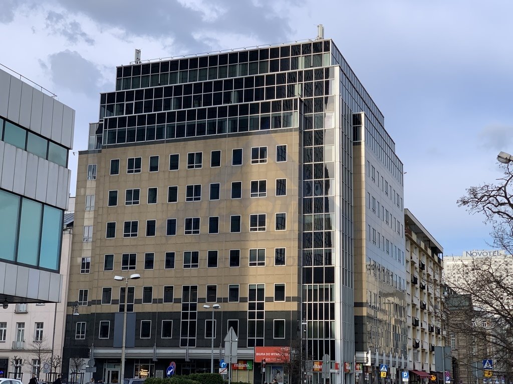 Nowoczesny biurowiec w centrum Warszawy, 107,74 m2 Warszawa, Śródmieście  108m2 Foto 1