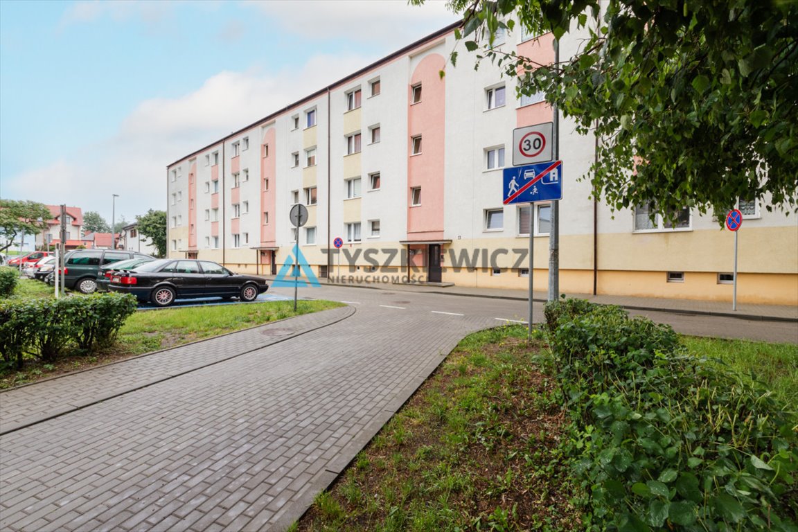 Mieszkanie dwupokojowe na sprzedaż Rumia, Księdza Lucjana Gierosa  42m2 Foto 12