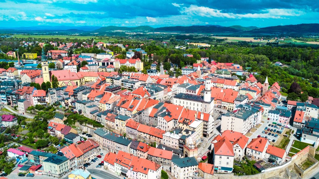 Dom na sprzedaż Bystrzyca Kłodzka  180m2 Foto 1