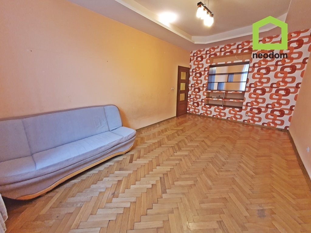 Mieszkanie dwupokojowe na wynajem Kielce, Centrum, Sienkiewicza  60m2 Foto 3