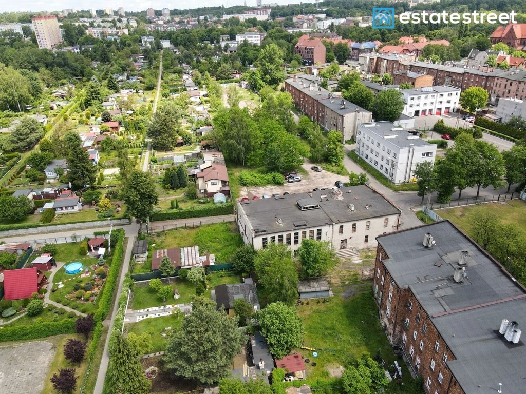 Mieszkanie na sprzedaż Ruda Śląska, Wirek, Strażacka  740m2 Foto 1