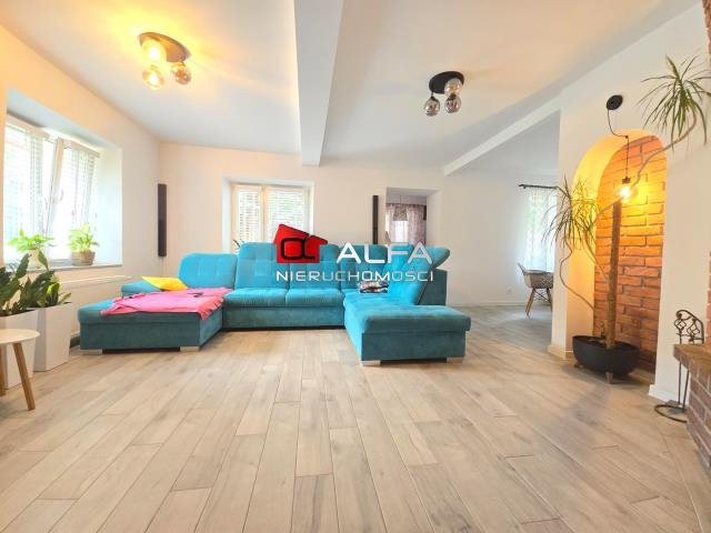 Dom na sprzedaż Kalno, Kalno  150m2 Foto 1