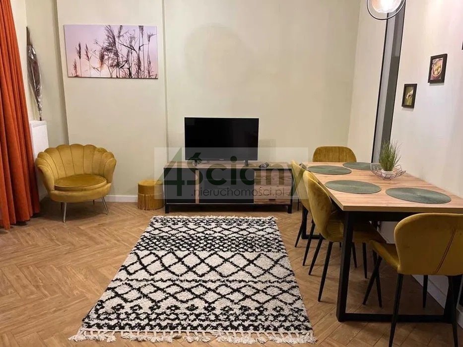 Mieszkanie 44 m² w Warszawie - klimatyzacja i garderoba Warszawa, Wola, Marcina Kasprzaka  44m2 Foto 1