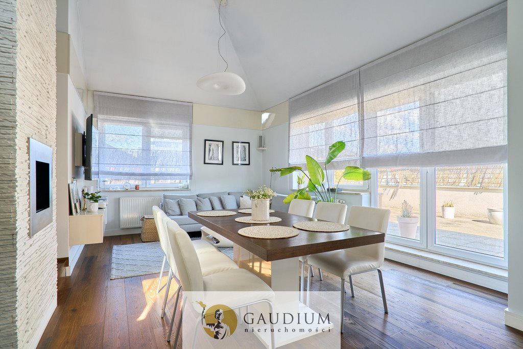 Przestronne 5-pokojowe mieszkanie z tarasem 80 m² w Gdyni Gdynia, Chwarzno-Wiczlino, Gen. Mariusza Zaruskiego  120m2 Foto 1