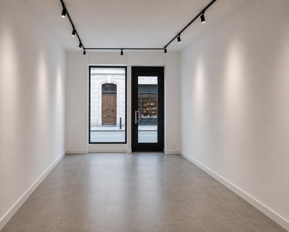 Wynajmę lokal handlowy 115 m² na Starówce w Toruniu Toruń, Stare Miasto  115m2 Foto 1