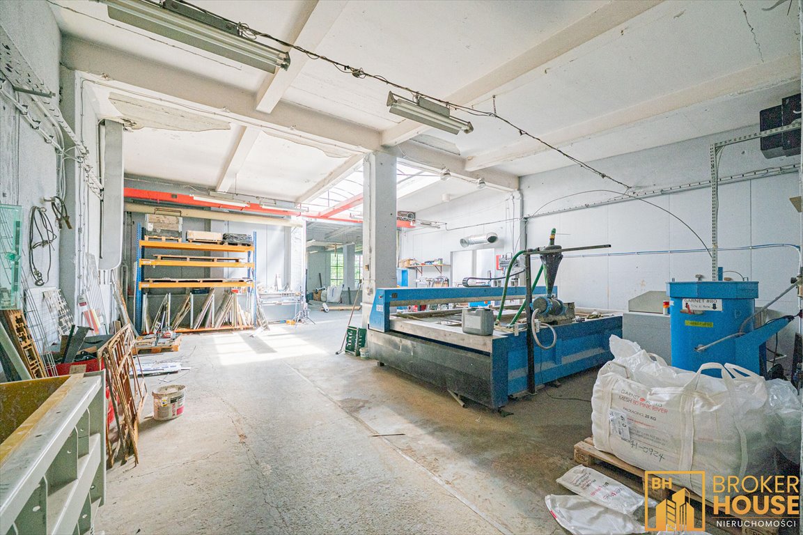 Hala produkcyjna 350m2 z parkingiem i mediami Opole  350m2 Foto 1