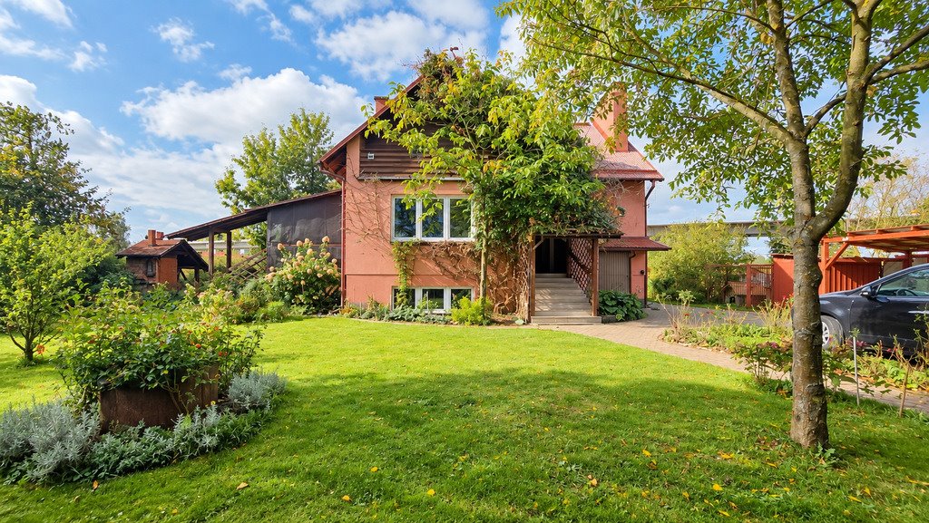 Zapraszam do domu 106 m² z ogrodem i budynkiem gospodarczym Chłopska Wola  169m2 Foto 1
