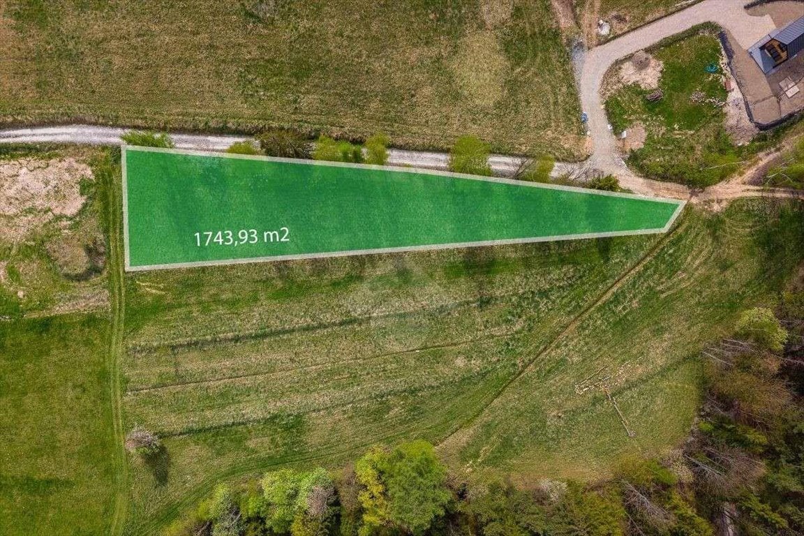 Działka budowlana 17,5 ar z dostępem do mediów, spokojna okolica Rabka-Zdrój, Zaryte  1 750m2 Foto 1