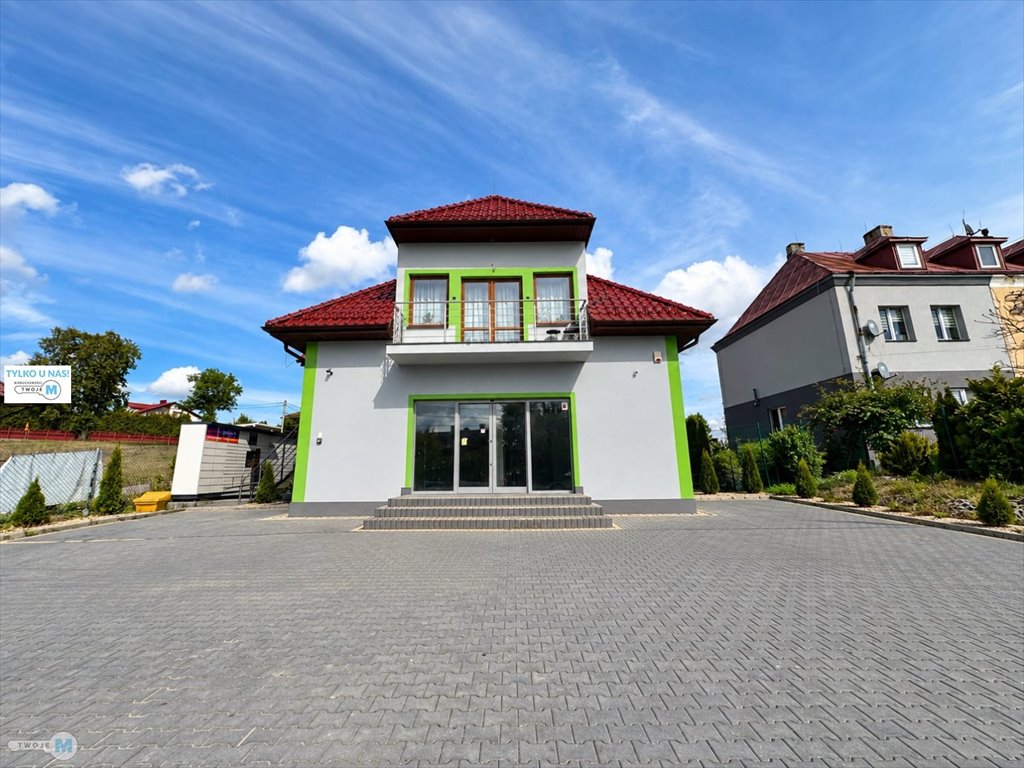 Zapraszam do zakupu lokalu 473 m² z mieszkaniem w Iwaniskach Opatów, Iwaniska  474m2 Foto 1
