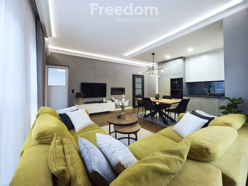 Mieszkanie czteropokojowe  na sprzedaż Choszczno, Bolesława Chrobrego  84m2 Foto 1