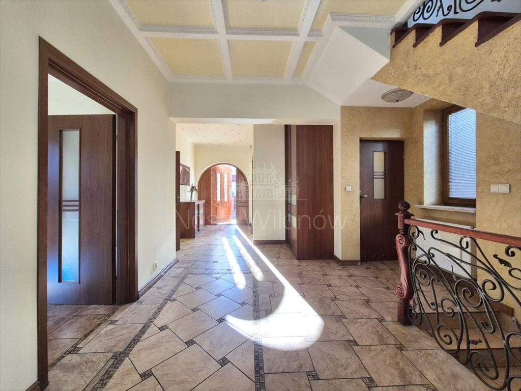 Reprezentacyjny dom z ogrodem, 11 pokoi, sauna, garaż Warszawa, Wilanów, Wilanów, Rumiana  600m2 Foto 1