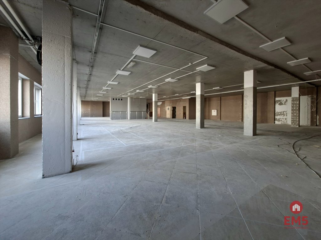 Atrakcyjny lokal 490 m² na Bażantarnianie z możliwością aranżacji Białystok, Bażantarnia  490m2 Foto 1