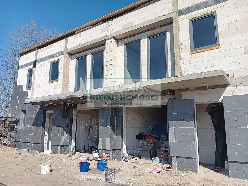 Segment z garażem 140 m2 w Chrzanowie Małym - stan deweloperski Chrzanów Mały  140m2 Foto 1