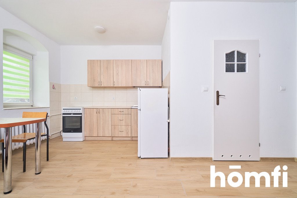 Inwestycyjny lokal w suterenie, 22,85 m², blisko jeziora Węgorzewo, 11 Listopada  23m2 Foto 1