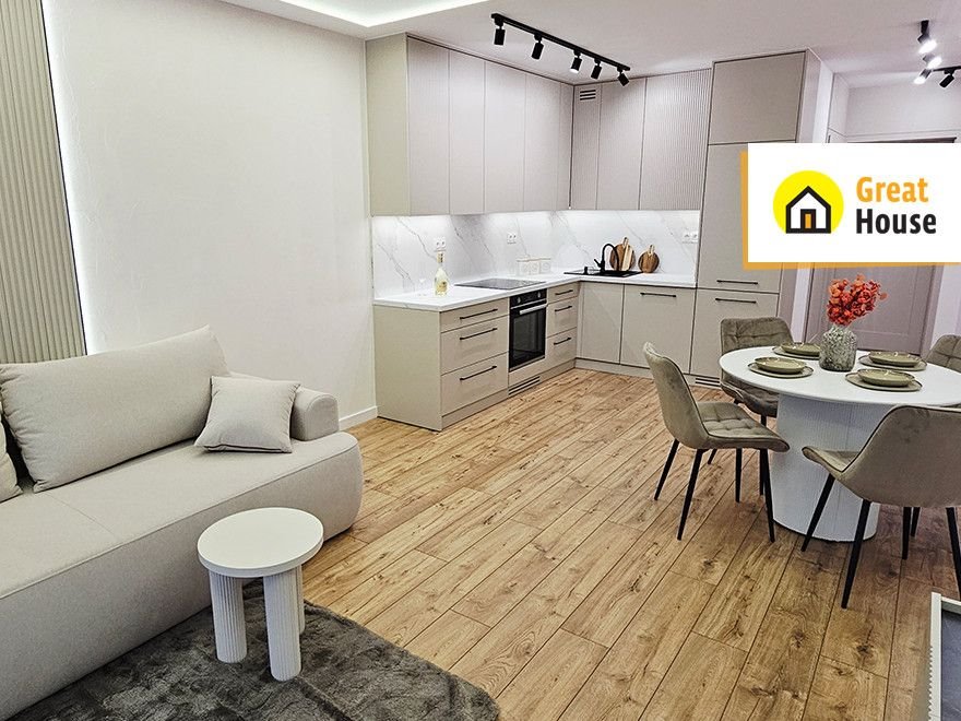 Przestronne 3-pokojowe mieszkanie w Kielcach, pod klucz, bez PCC Kielce, Warszawska  62m2 Foto 1