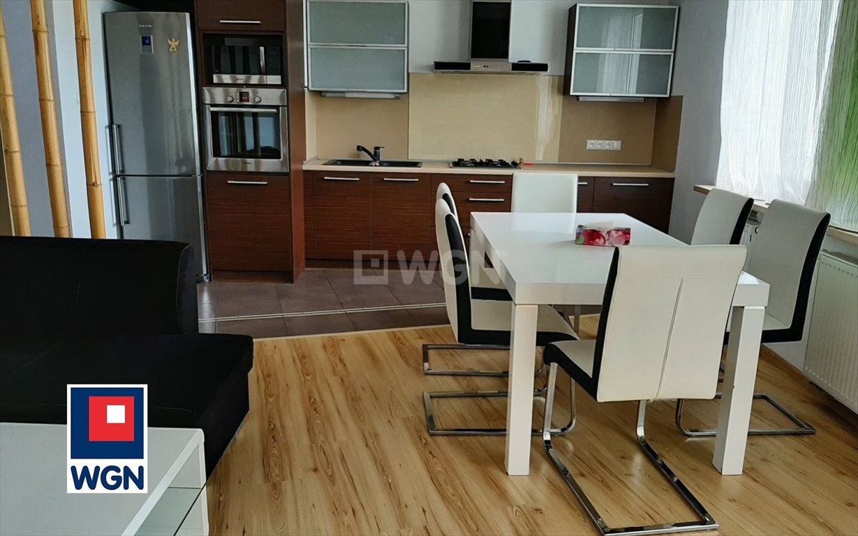 Mieszkanie dwupokojowe na wynajem Piotrków Trybunalski, Armii Krajowej, Dmowskiego  55m2 Foto 1