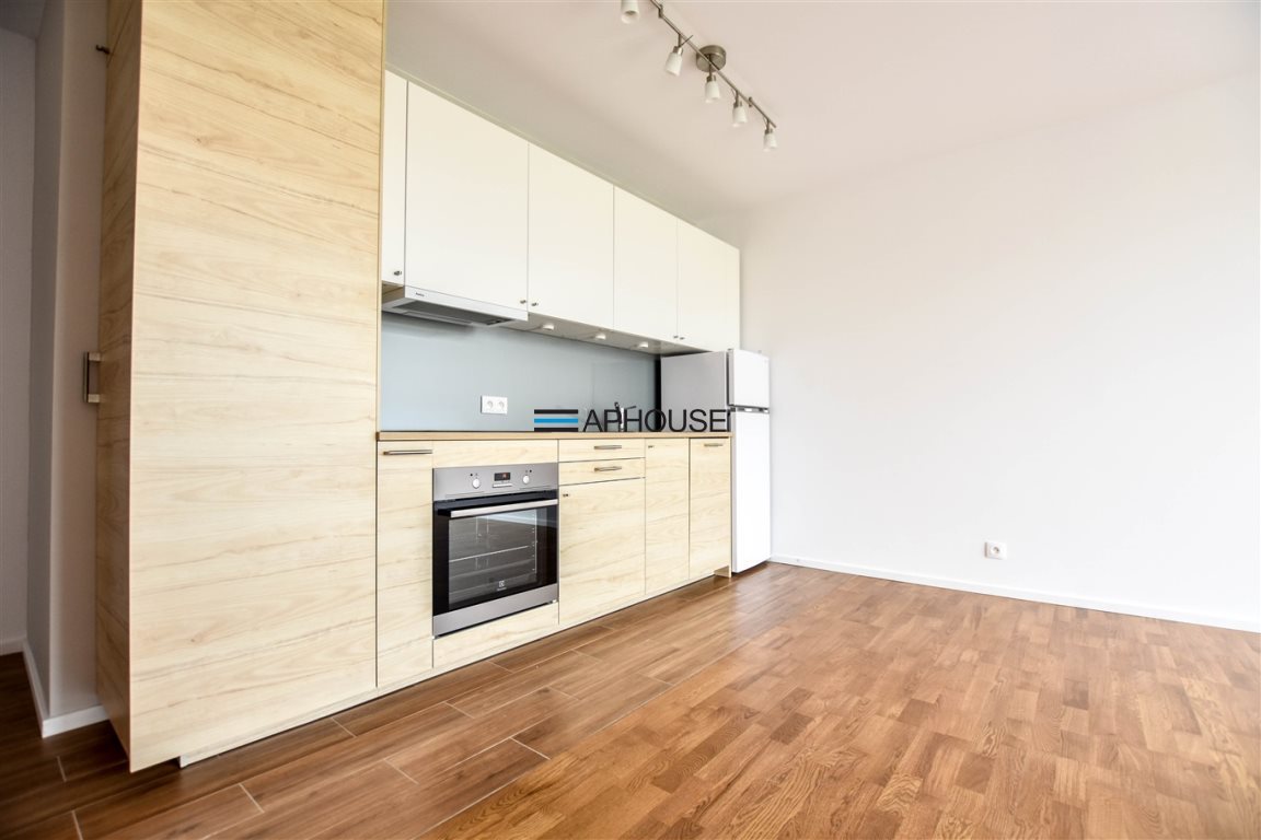Mieszkanie trzypokojowe na wynajem Kraków, Krowodrza, Wrocławska 50m2 Foto 1 Mieszkanie trzypokojowe na wynajem Kraków, Krowodrza, Wrocławska 50m2 Foto 1