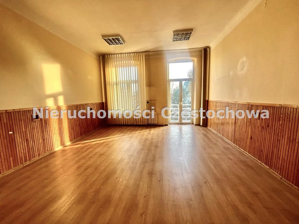 Lokal użytkowy na wynajem Częstochowa, Śródmieście  33m2 Foto 2