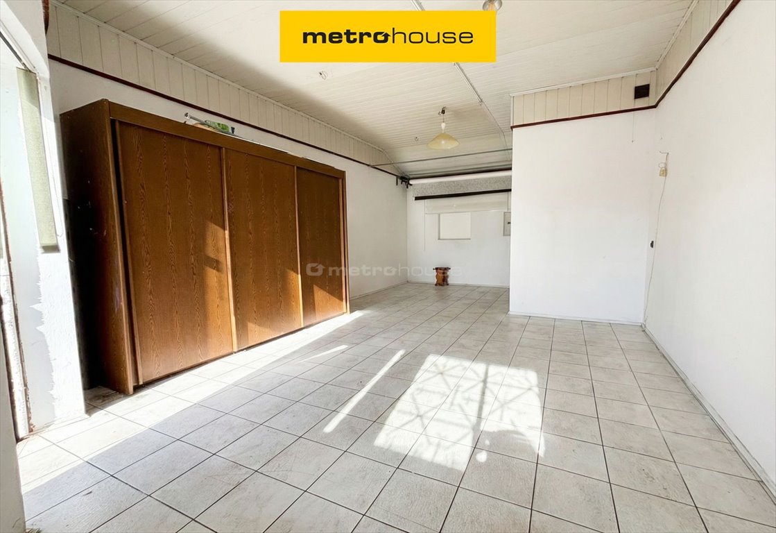 Przestronny lokal 38 m² z wysokim sufitem i ogrzewaniem podłogowym Łazy, Pileckiego  38m2 Foto 1