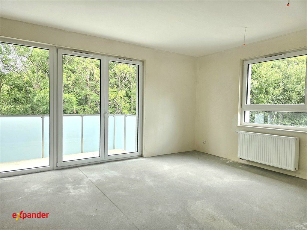 4-pokojowe mieszkanie z dużymi oknami i balkonem - Wrocław Wrocław, Strachowicka  76m2 Foto 1