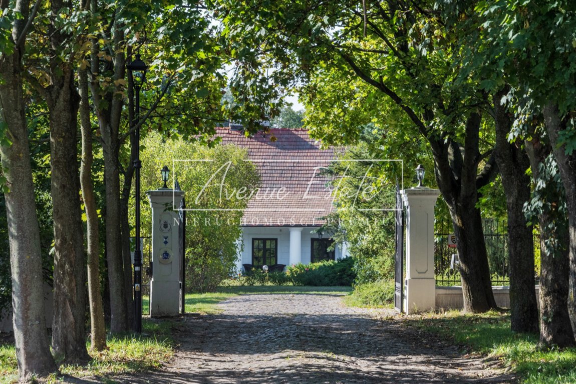 Lokal użytkowy na sprzedaż Zakroczym  1 760m2 Foto 2