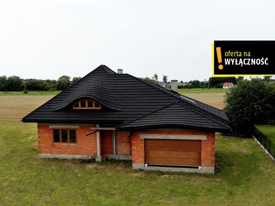 Dom w stanie surowym zamkniętym z dużą działką Łopuszno, Konecka  190m2 Foto 1