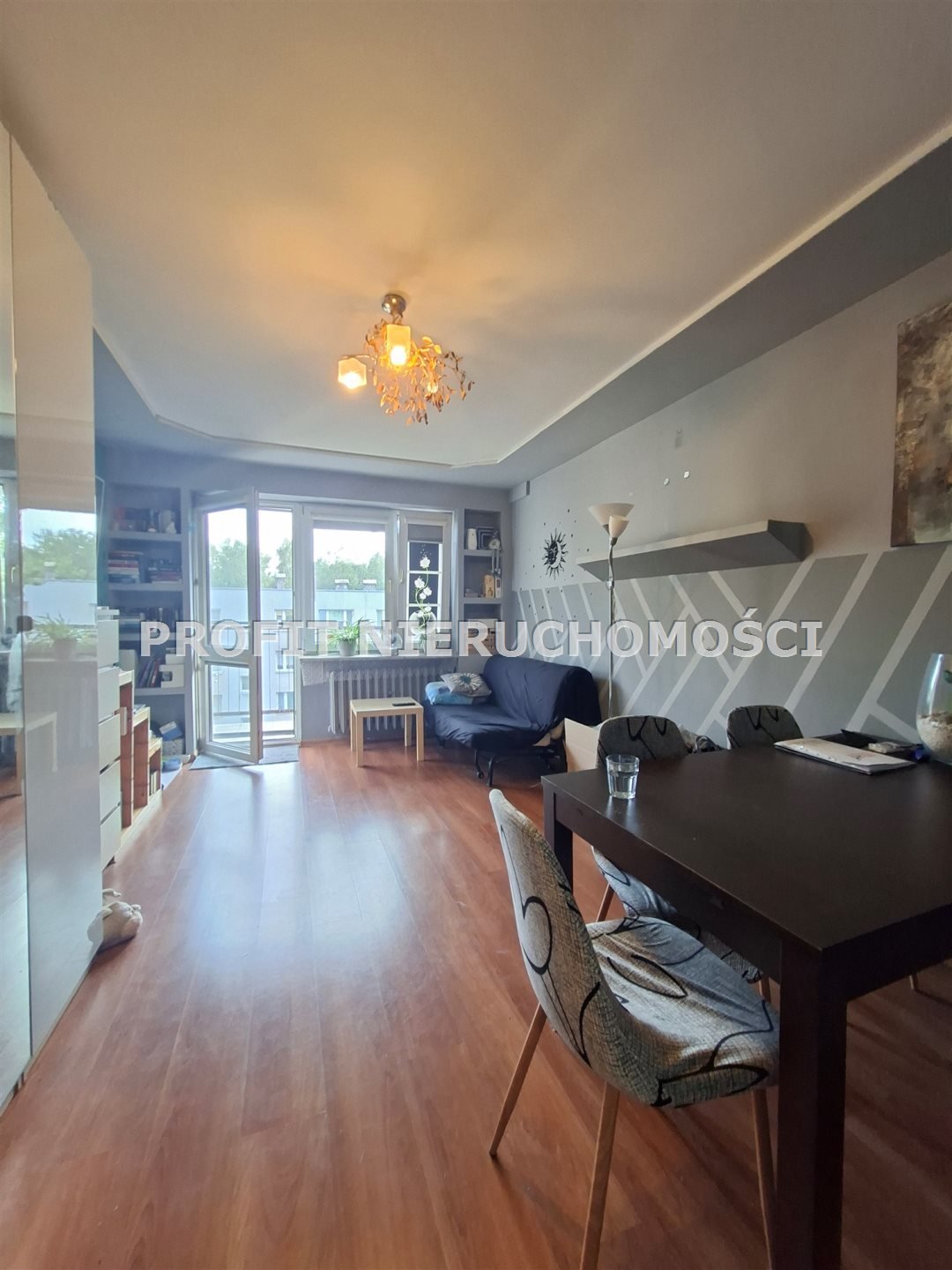 Zapraszam do obejrzenia 57 m² 3-pokojowego mieszkania z balkonem w Łodzi Łódź, Widzew, Widzew-Wschód  57m2 Foto 1