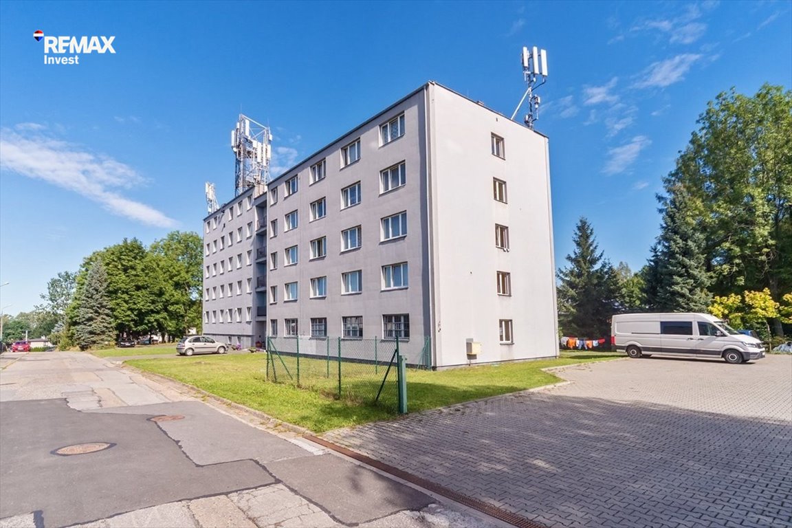Obiekt inwestycyjny 2022 m² - hotel z 73 pokojami i dochodem Czechowice-Dziedzice, Łukowa 39  2 022m2 Foto 1