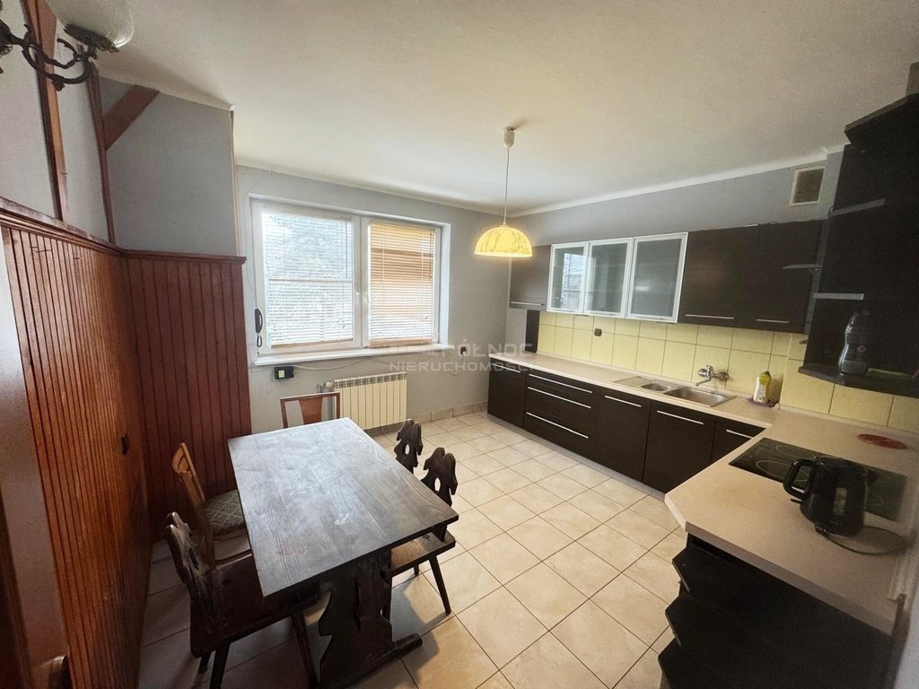 Mieszkanie czteropokojowe  na wynajem Wolbrom, Plac Wolności  100m2 Foto 1