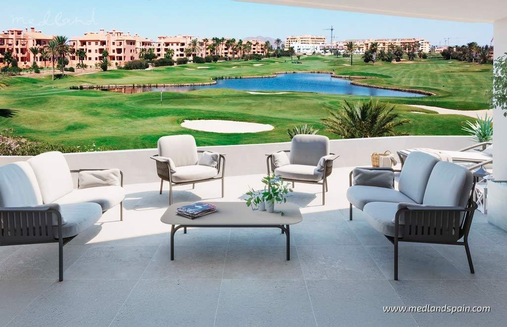 Nowoczesne apartamenty z panoramicznym widokiem na golf i Mar Menor Hiszpania, Los Alcázares  72m2 Foto 1