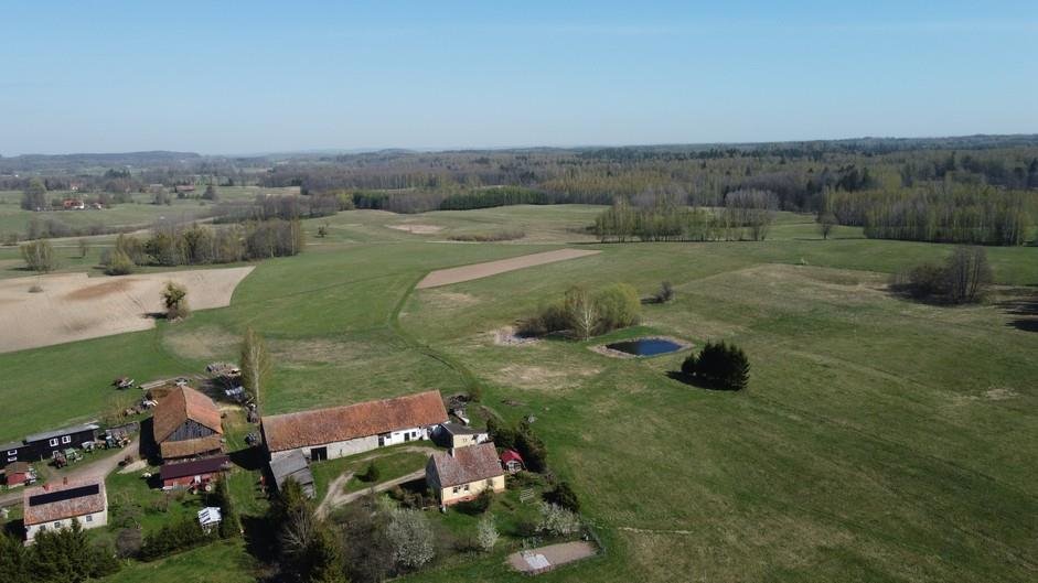 Siedlisko na Mazurach (14,98 ha) z stawem, 3 pokoje Jakunówko  104m2 Foto 1