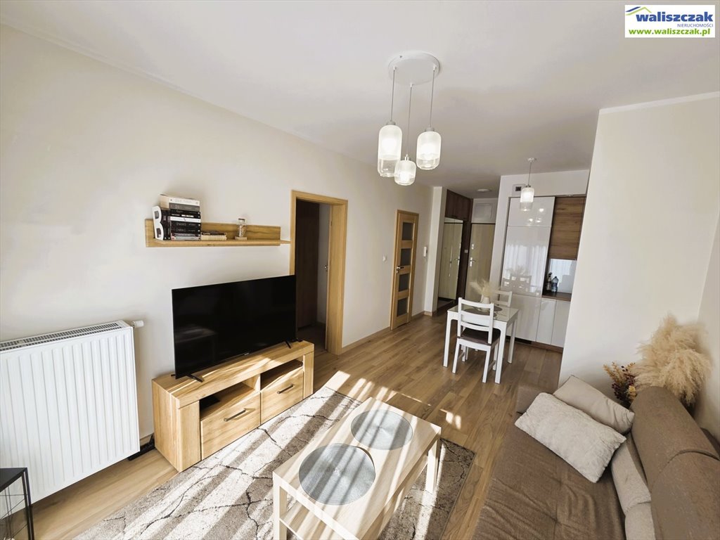 Wynajmę nowoczesne 2-pokojowe mieszkanie 42 m² z tarasem i miejscem postojowym Piotrków Trybunalski  42m2 Foto 1
