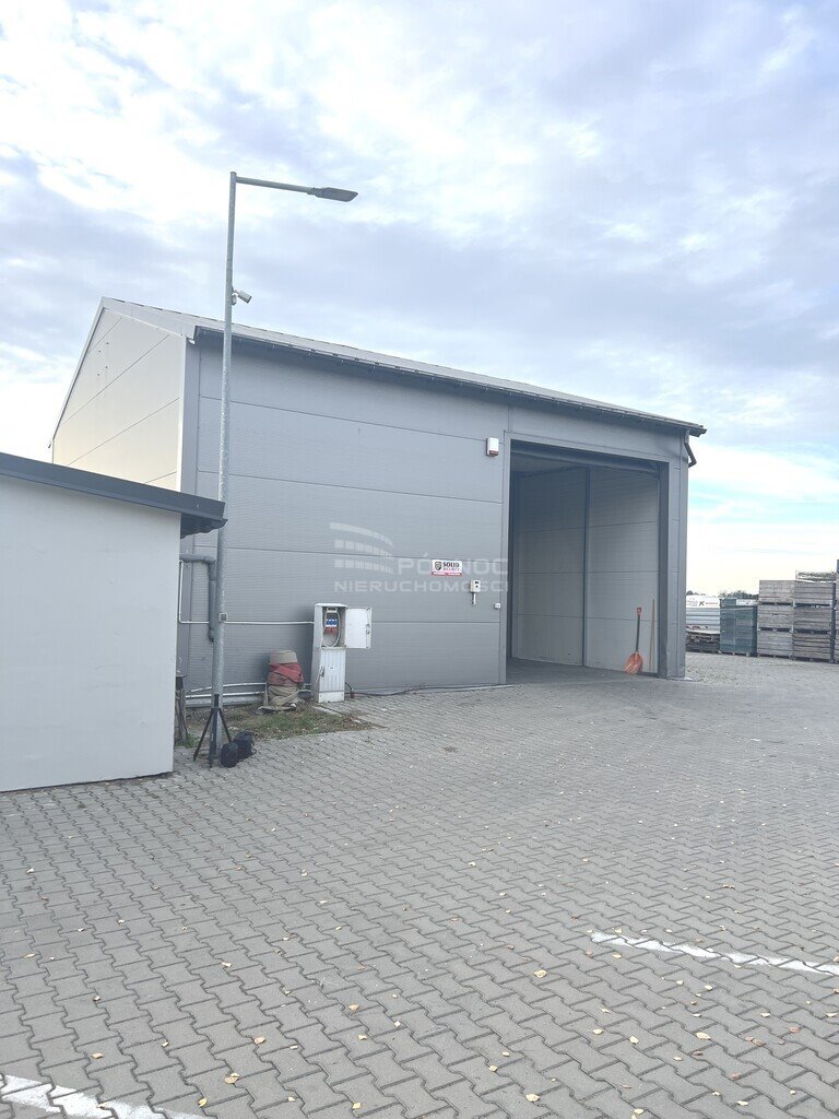 Magazyn na sprzedaż Zakroczym, Duchowizna  100m2 Foto 1