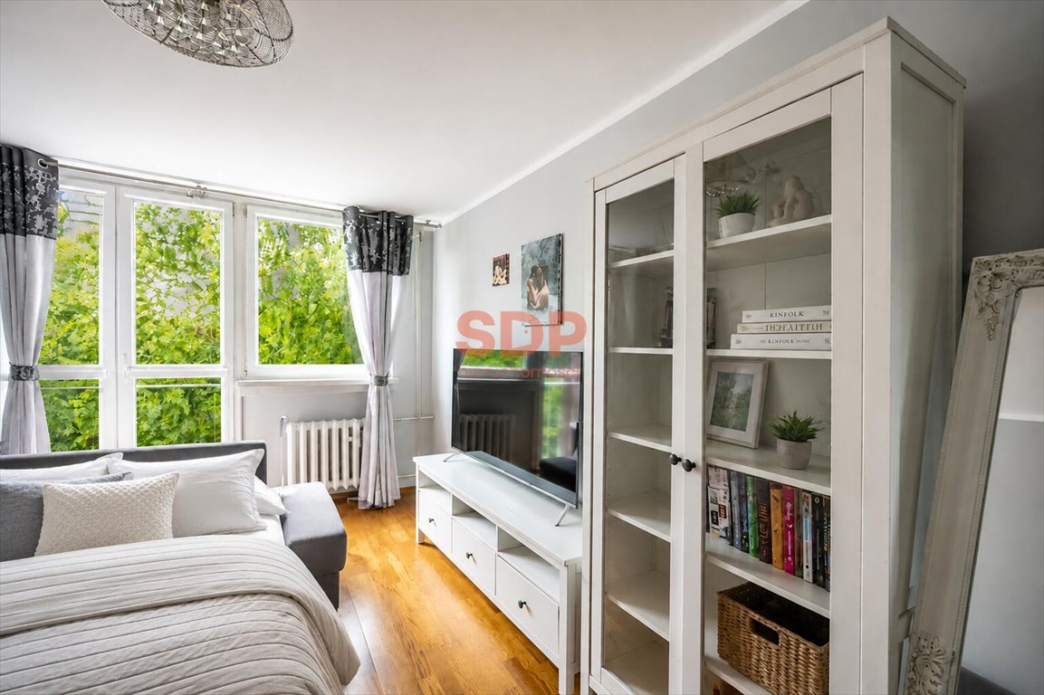 3-pokojowe mieszkanie 54 m² w Krzykach, inwestycja z najemnikiem! polecam! Wrocław, Krzyki, Krzyki, Tadeusza Zielińskiego  54m2 Foto 1