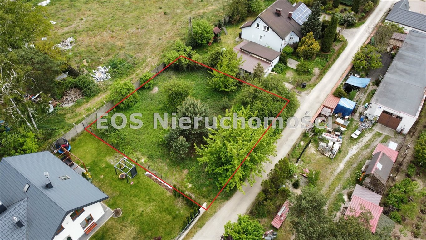 Działka budowlana na sprzedaż Dąbrowa, Ofiar Katynia  695m2 Foto 1