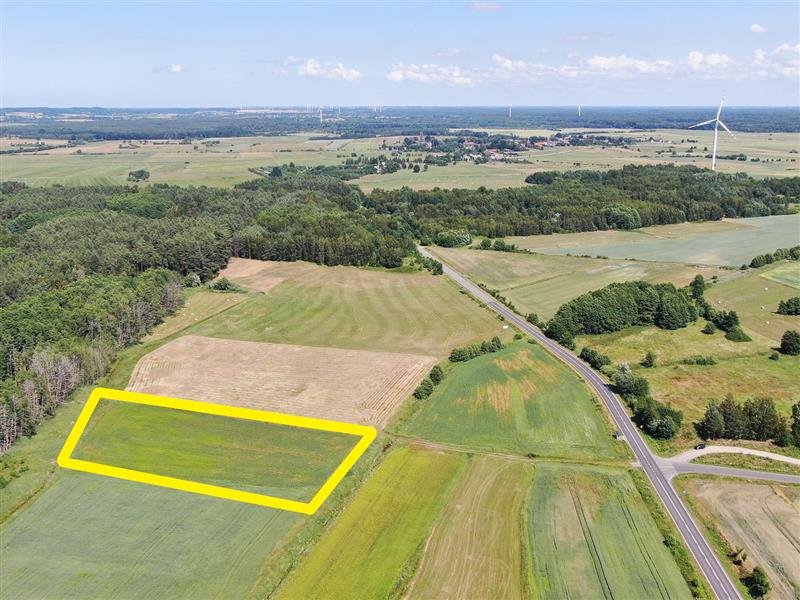 Działka rolna 0,73 ha przy drodze wojewódzkiej, las, media Krupy, Krupy  7 300m2 Foto 1