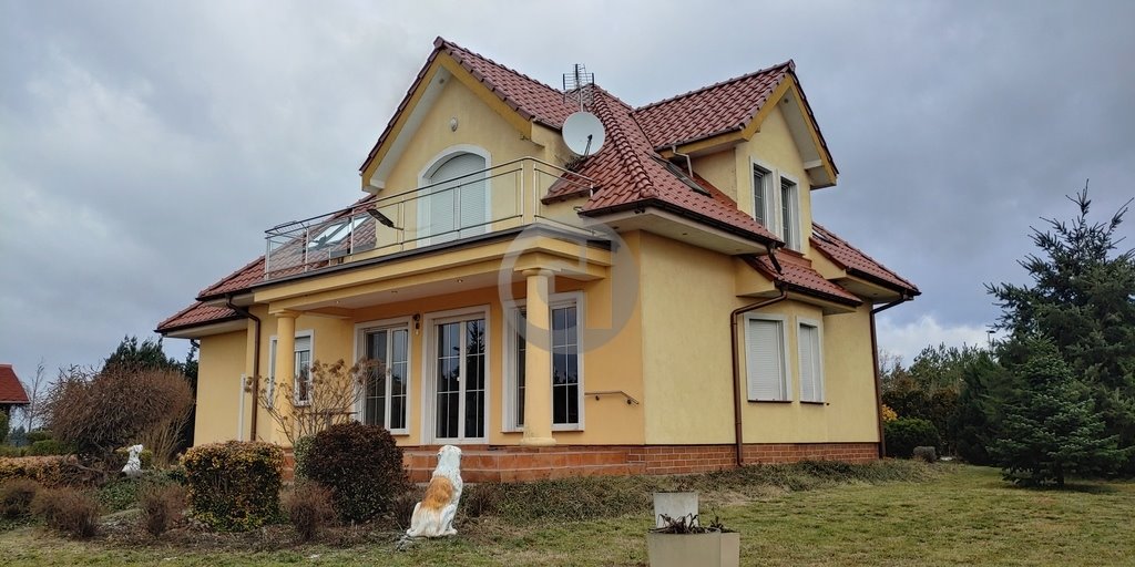 Na sprzedaż przestronny dom z garażem i kominkiem w Gorzowie Gorzów Wielkopolski, Siedlice  185m2 Foto 1
