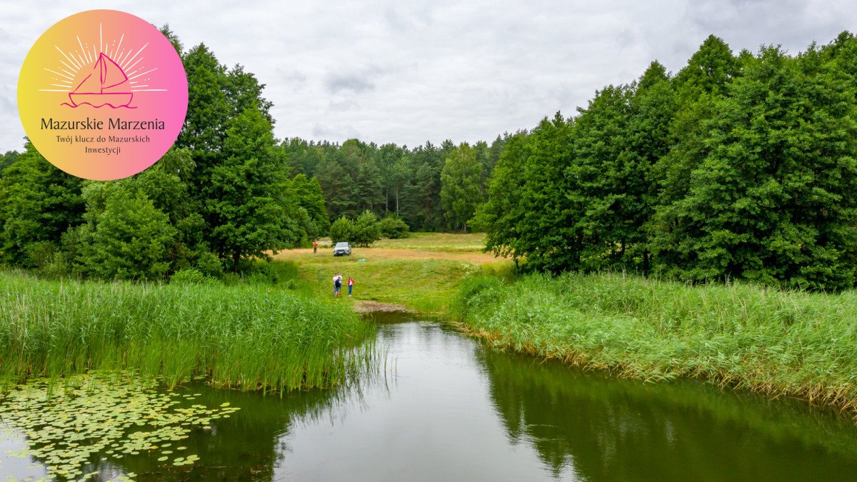 Działka budowlana na sprzedaż Miłomłyn  1 850m2 Foto 1