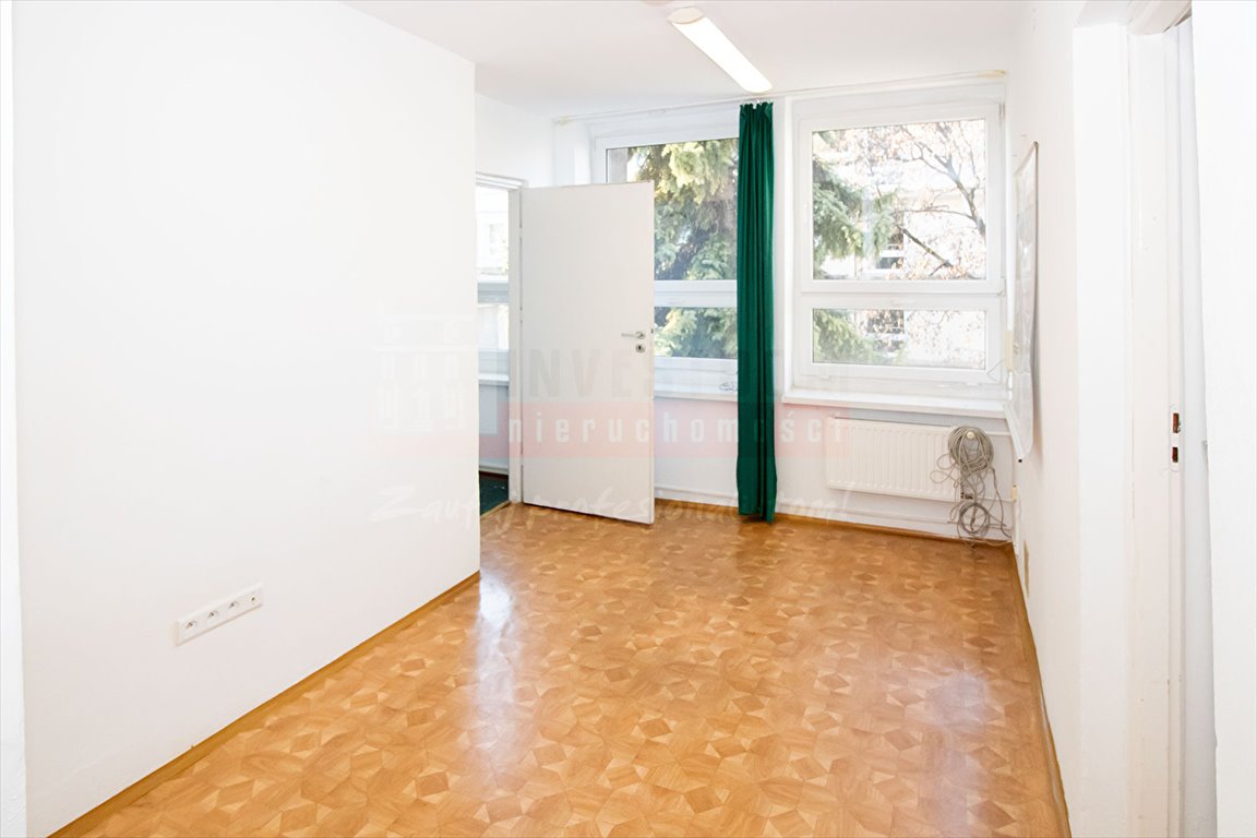 Lokal użytkowy w centrum Opola, 33,51 m2, ogrzewanie w cenie Opole, Centrum  34m2 Foto 1