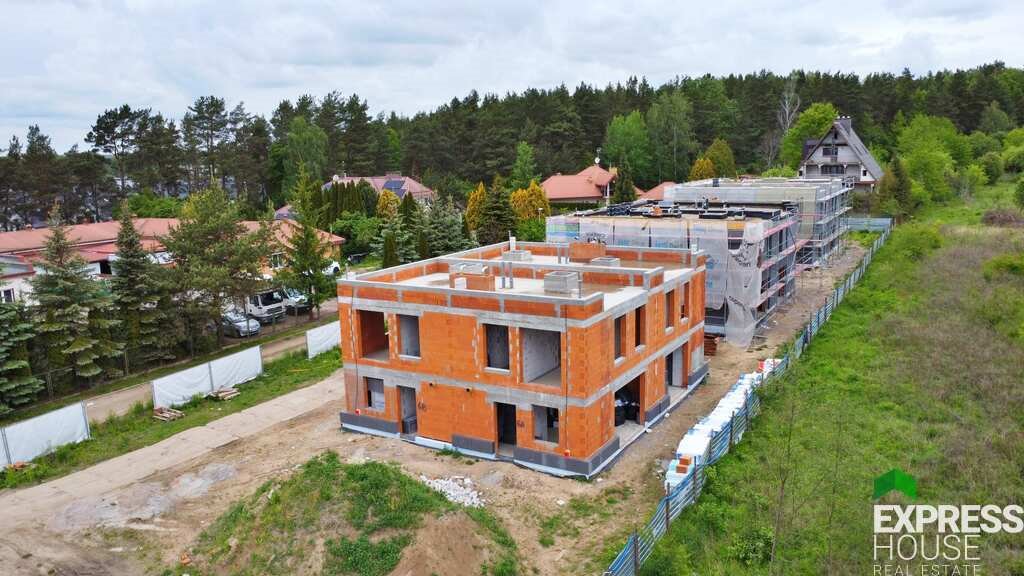 Mieszkanie czteropokojowe  na sprzedaż Porosły, Wspólna  72m2 Foto 1