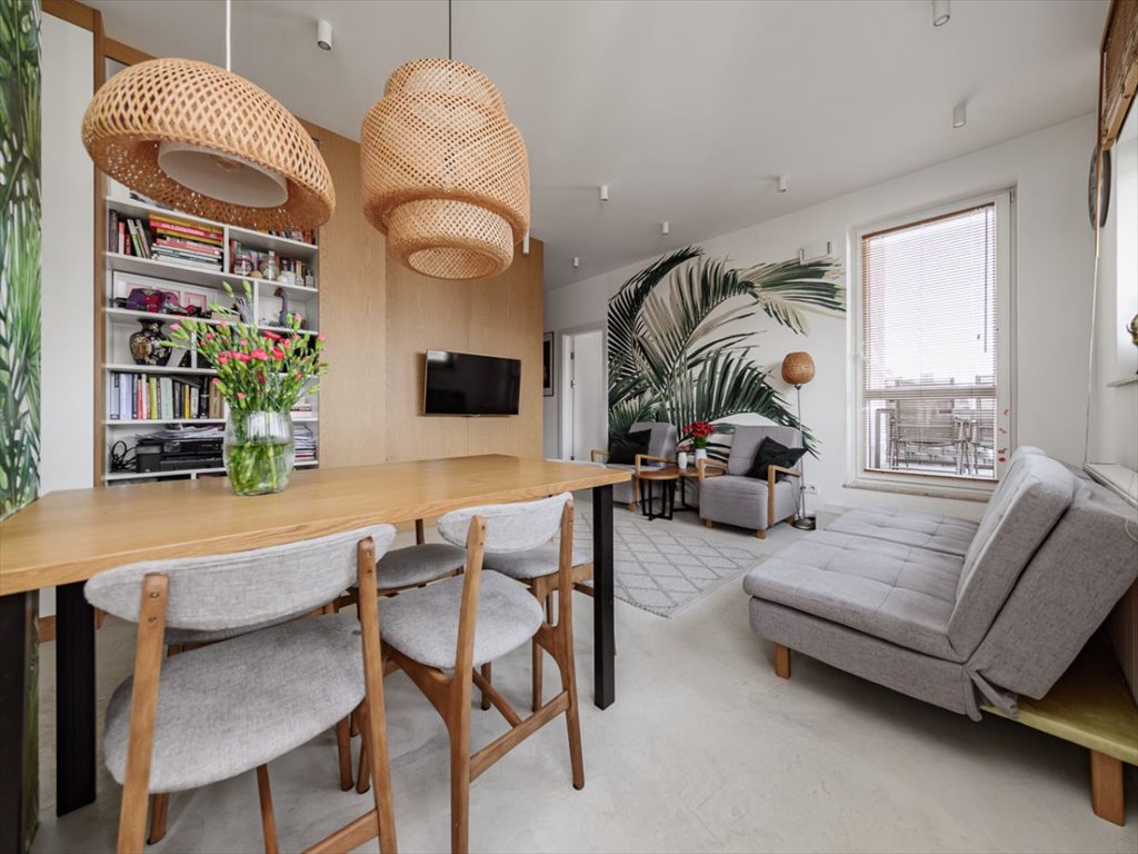 Sprzedam komfortowe 4-pokojowe mieszkanie 67,7 m² z tarasem 17 m² w Warszawie Warszawa, Włochy, Wagonowa  68m2 Foto 1