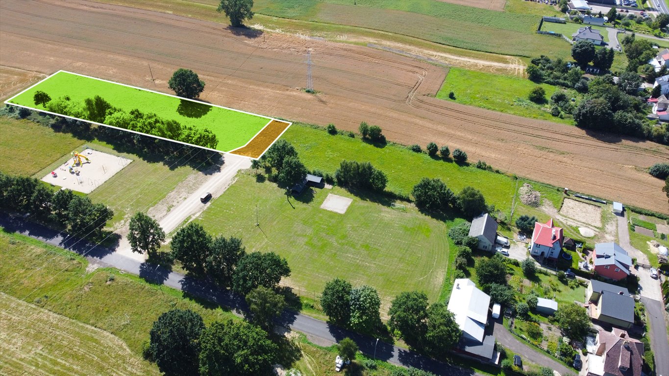 Działka budowlana 4,7 ha z możliwością podziału na 4 w Bobrowiczkach Bobrowiczki  4 757m2 Foto 1
