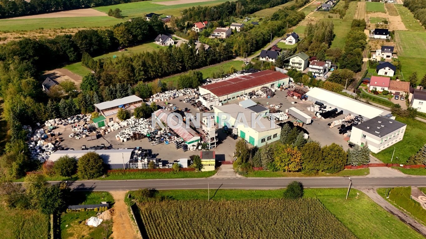 Działka przemysłowa z halami i biurem, 16 013 m² Oświęcim, Brzezinka, Sportowa  16 013m2 Foto 1