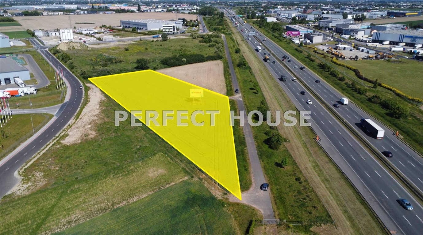 Działka inwestycyjna 7 581 m² w Komornikach z potencjałem Komorniki  7 581m2 Foto 1