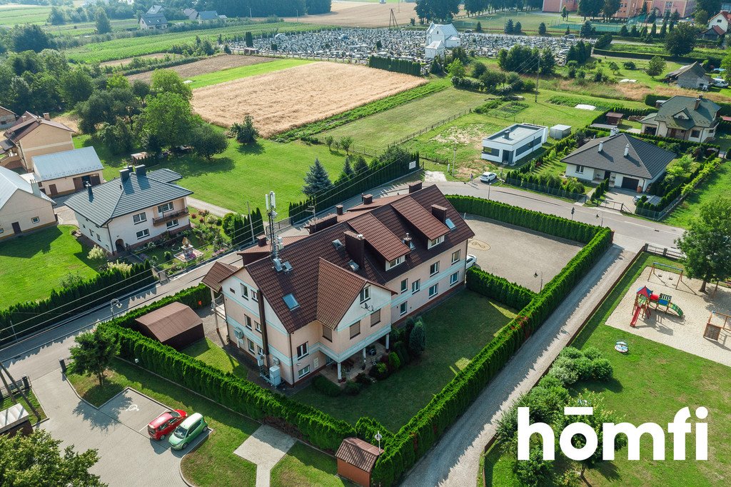 Sprzedam przestronny budynek 782 m² w Trzcianie na inwestycję Trzciana  782m2 Foto 1