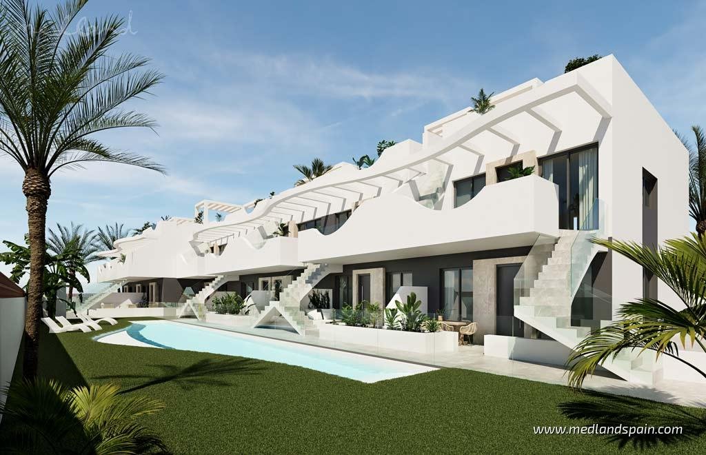 Mieszkanie dwupokojowe na sprzedaż Hiszpania, Pilar de la Horadada  67m2 Foto 1