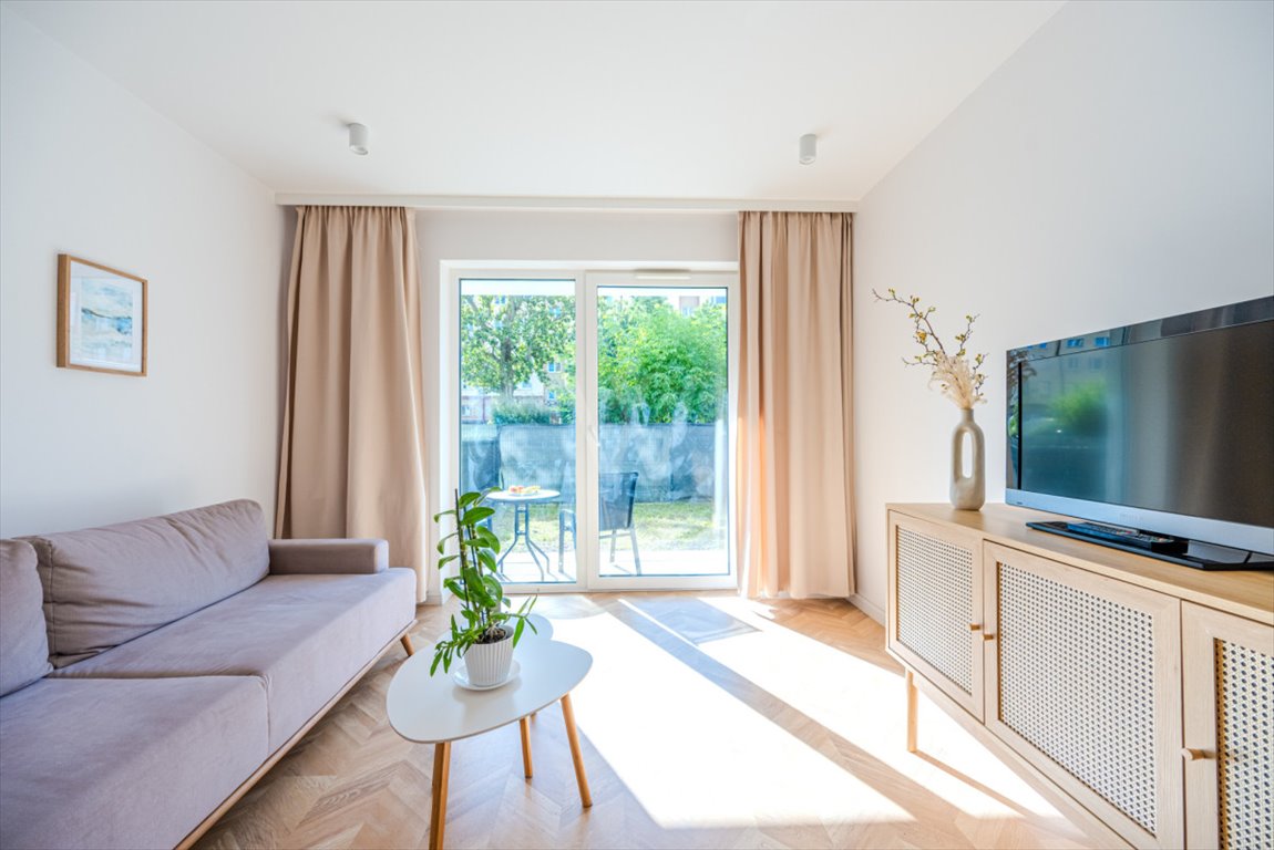 Mieszkanie dwupokojowe na wynajem Gdańsk, Śródmieście, św. Barbary  39m2 Foto 1