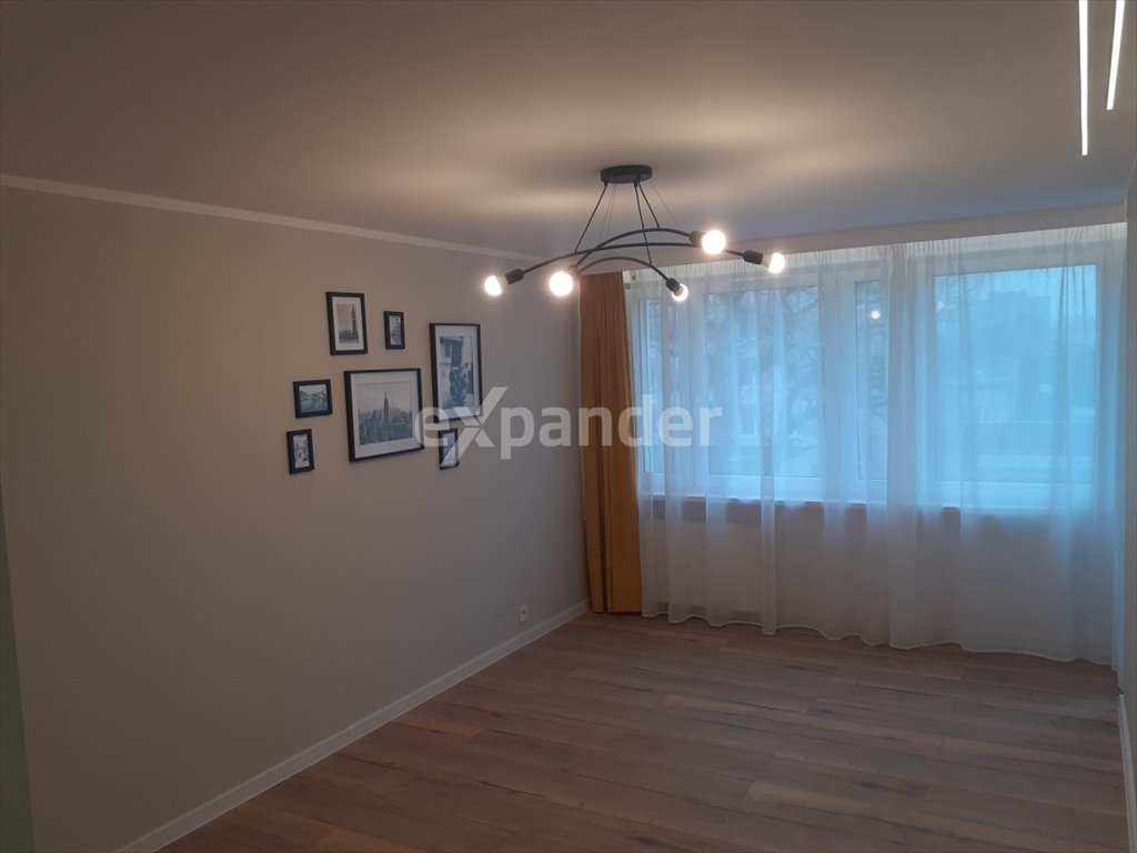 Mieszkanie dwupokojowe na wynajem Częstochowa, Śródmieście, Dąbrowskiego  43m2 Foto 1