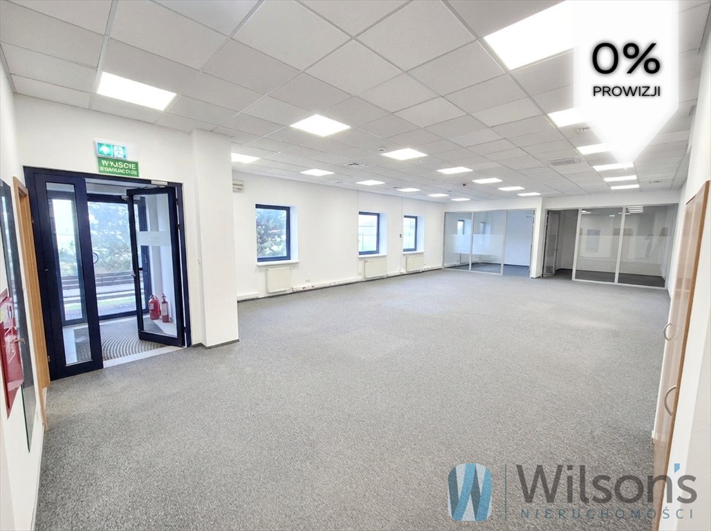 Przestronny lokal 235 m² z dwoma wejściami i klimatyzacją Warszawa, Włochy, Muszkieterów  235m2 Foto 1