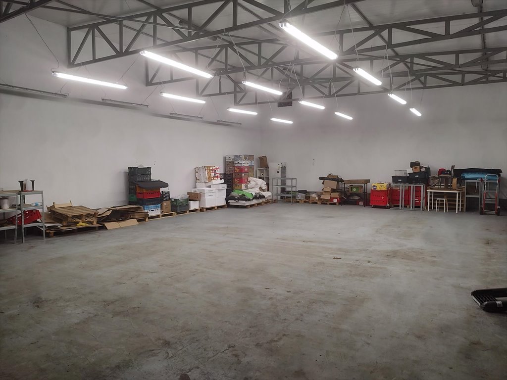 Lokal użytkowy na wynajem Jawczyce  300m2 Foto 1